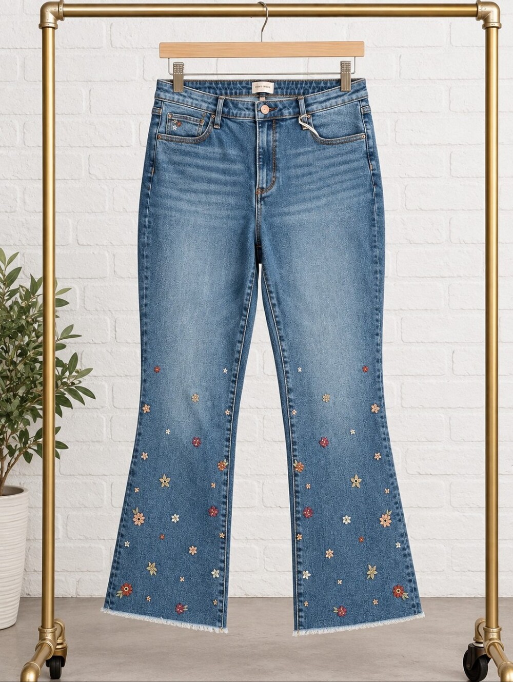 Driftwood NEW Plus Size 16: Floral Embroidered & Grommet Kick Flare Jeans - Blue